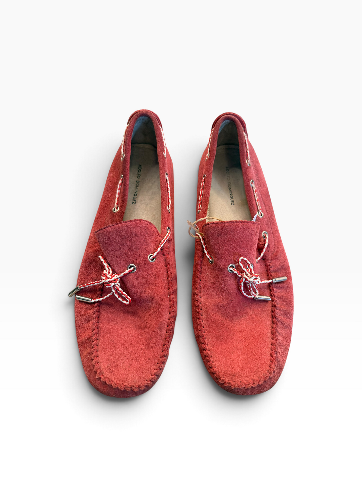 Zapatos de gamuza color rojo ladrillo